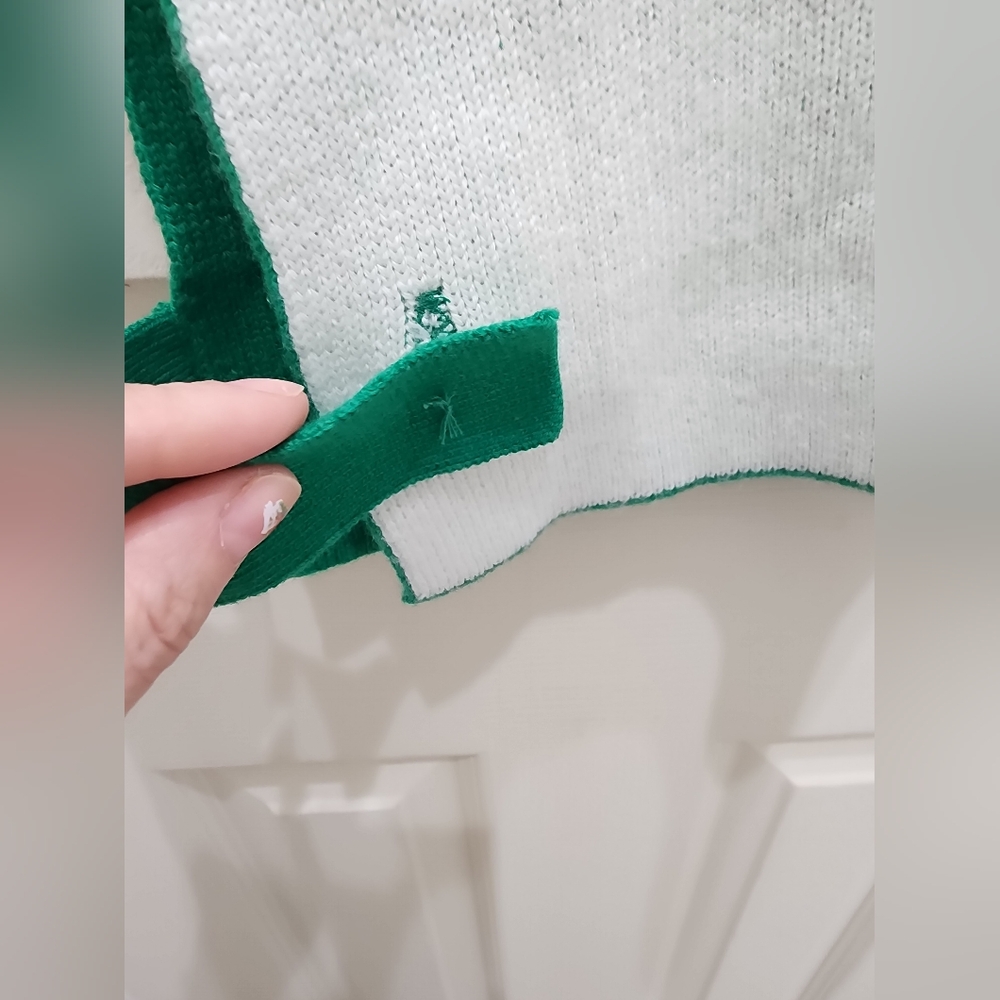 New Chanel Sweater Shirt Top, size 40, Cashmere, Green. - Picture 8 of 16